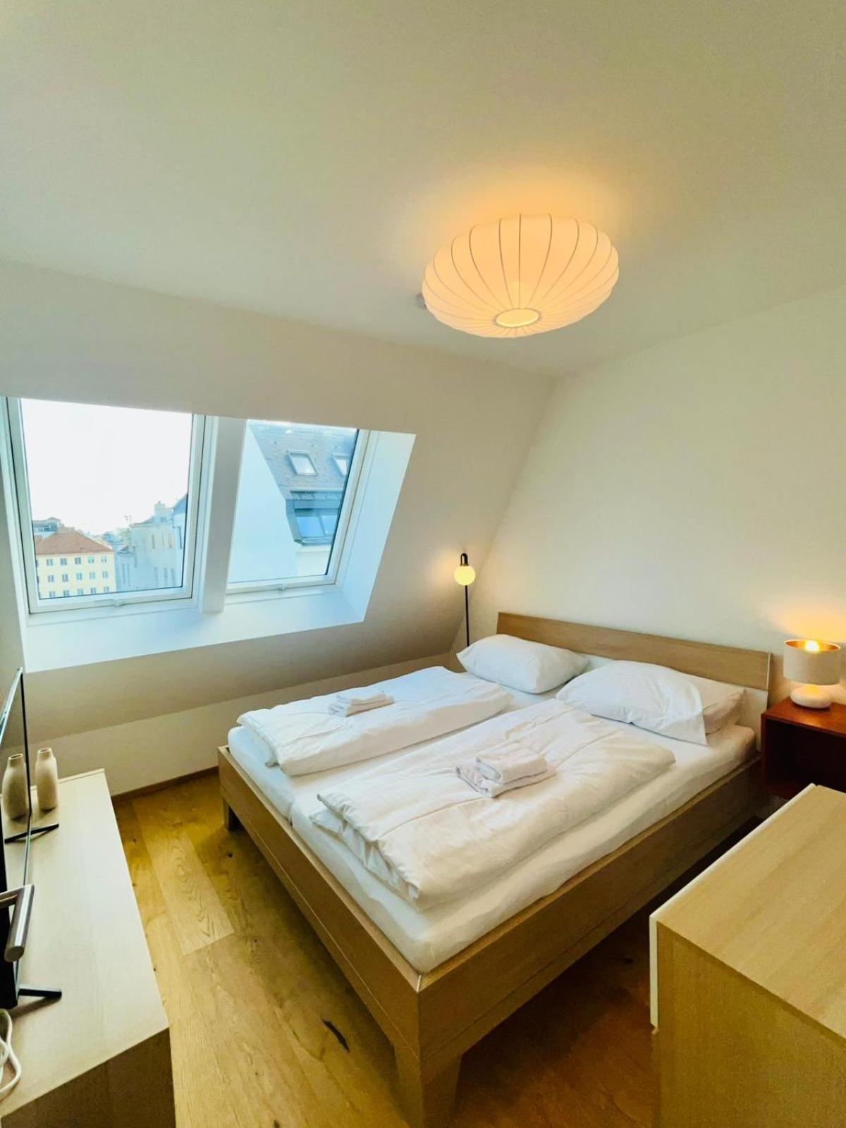Orestaliving - Penthouse With Private Terrace Wien Ngoại thất bức ảnh